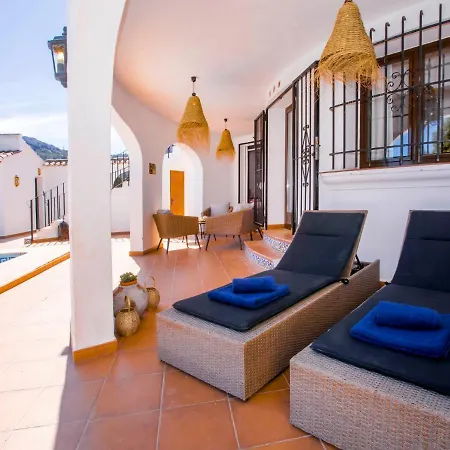 Lucia By Interhome *